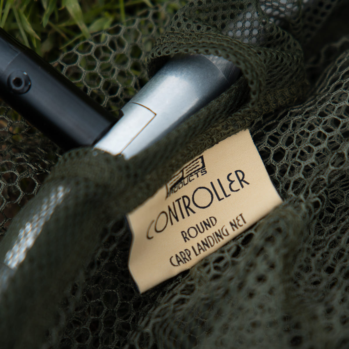 Controller DLX Round Carp Landing Net 170cm (2pcs handle)